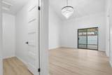 2768 Sherwood Avenue - Photo 17