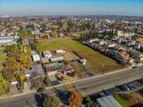 5025 El Paraiso Avenue - Photo 2
