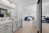 3020 Oakwood Road - Photo 32