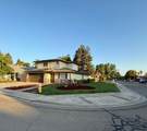 1621 Davis Street - Photo 3