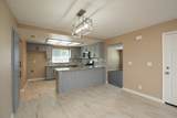 1621 Davis Street - Photo 8