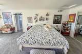 2191 Archer Avenue - Photo 33