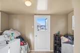 2406 Walnut Road - Photo 17