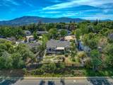233 Mistletoe Court - Photo 44