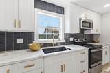 613 Beard Avenue - Photo 17