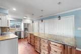 728 R Street - Photo 2