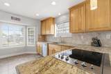 641 Lyndhurst Avenue - Photo 12
