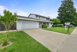 58 Los Gatos Circle - Photo 3