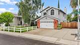 1565 Daniels Street - Photo 4
