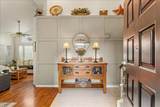 1565 Daniels Street - Photo 9