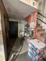 1040 High - Photo 29