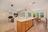 8001 Stallion Way - Photo 34