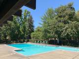 700 Woodside Ln E - Photo 13