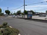 2240 Mchenry Ave - Photo 8