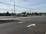 2240 Mchenry Ave - Photo 9