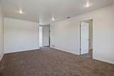 1918 Mills Avenue - Photo 13