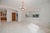 624 Barcelona Court - Photo 33