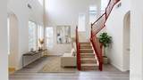 2555 Lind Avenue - Photo 4