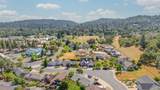358 Oak Tree Circle - Photo 68