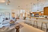 5208 Lincoln Villa Way - Photo 10