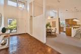 5208 Lincoln Villa Way - Photo 6