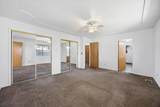 813 Holiday Way - Photo 24