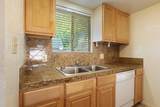 898 Rutledge Dr - Photo 5