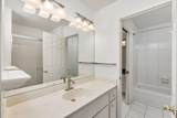 709 Woodside Ln E - Photo 21