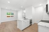 1537 Grand Avenue - Photo 21