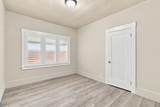 1061 W Willow - Photo 14
