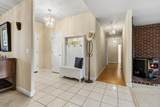 401 Oakridge Court - Photo 15