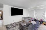 7384 Franklin Boulevard - Photo 5