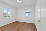 2040 Robert Way - Photo 15