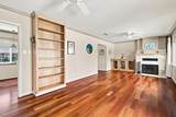 2439 De Ovan Avenue - Photo 20