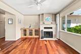 2439 De Ovan Avenue - Photo 21