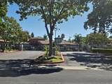 5201 Laguna Oaks Drive - Photo 4