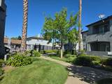 5201 Laguna Oaks Drive - Photo 9
