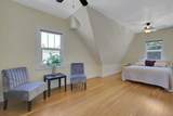 818 11th Street - Photo 8