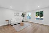 1617 Capital Drive - Photo 4