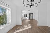2734 Macarthur - Photo 18