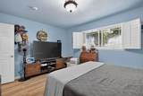 4553 Redlands Avenue - Photo 18