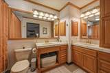8980 Upper Valley Road - Photo 33
