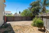1915 Maplegrove Lane - Photo 39