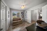 1913 Fox Glen Drive - Photo 19