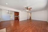 7425 Rollingwood Boulevard - Photo 11