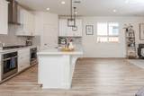 3837 Stanwick Avenue - Photo 11