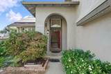 152 Redwood Avenue - Photo 6