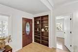 2038 Markham Way - Photo 9