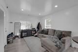 1694 Elm Avenue - Photo 3