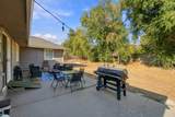 2054 Walnut Avenue - Photo 36